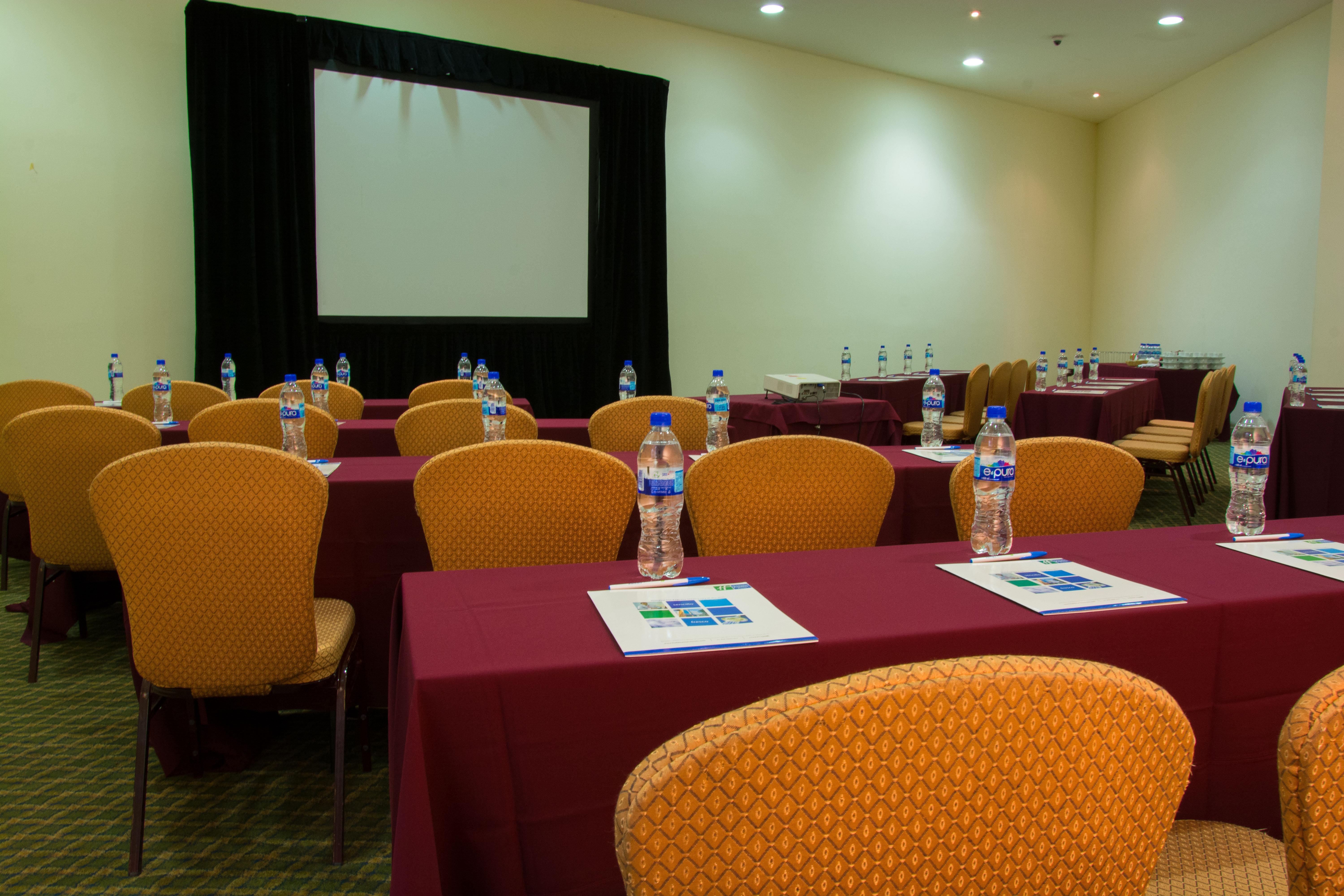 Belair Business A Wyndham Garden 4* Mexico